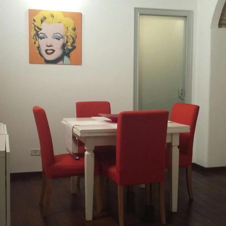 Trastevere Art Apartment Rome Bagian luar foto